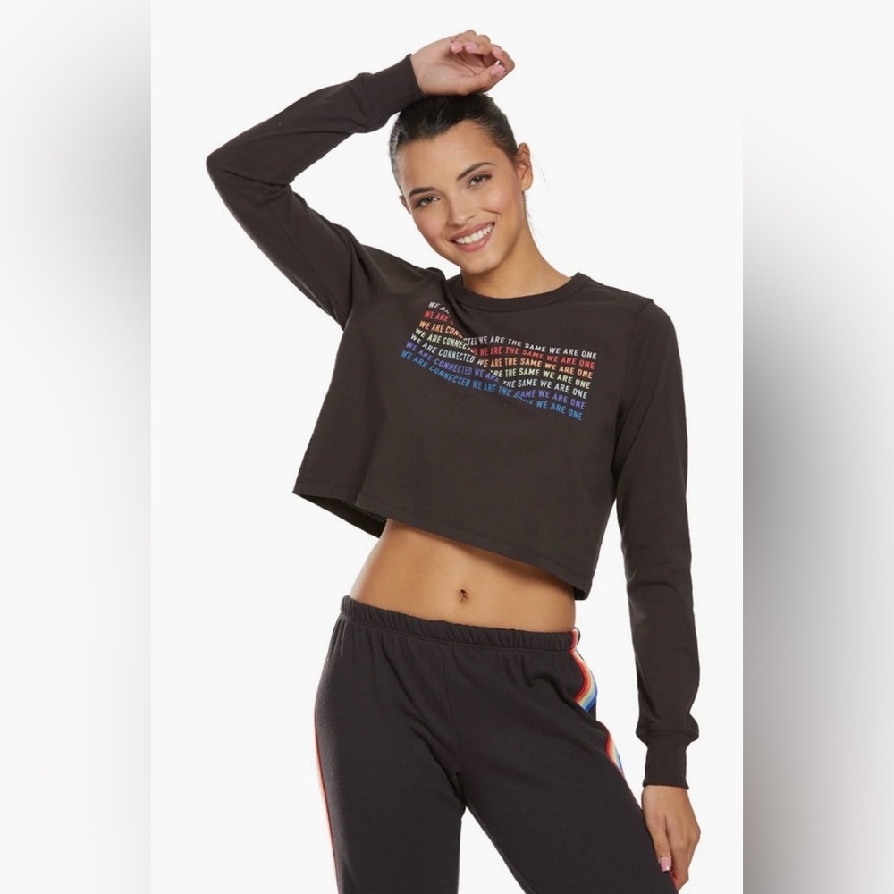Spiritual Gangster Black Cropped Long Sleeve Graphic Tee - Picture 5 of 6